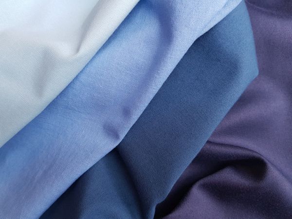 Farbberatungstücher Blau